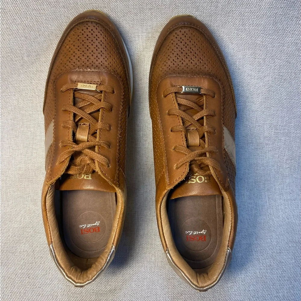 BOSI Women Leather Lace up Shoes. Size 38 US-8
